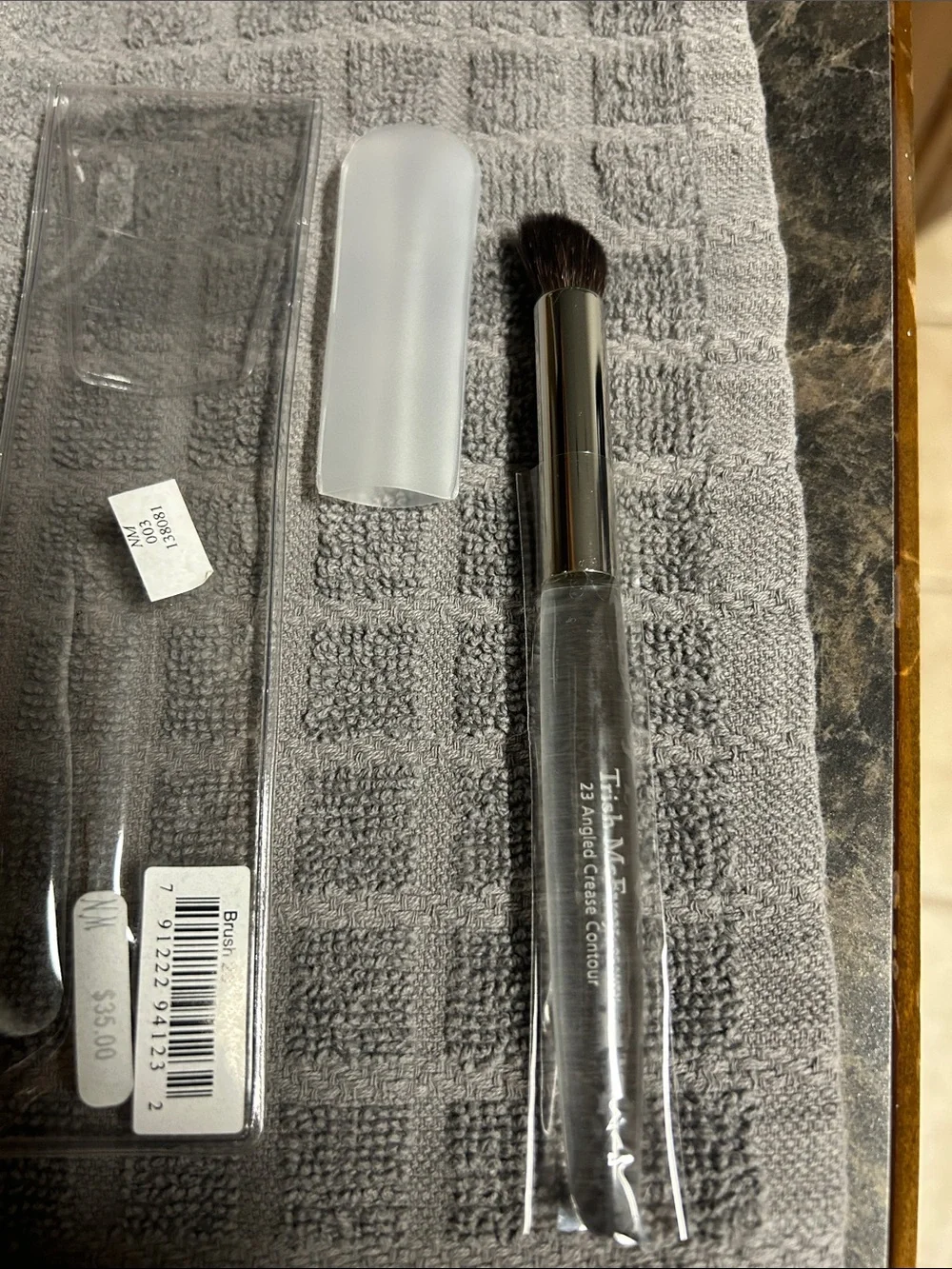 Trish McEvoy Angled Crease Contour Brush